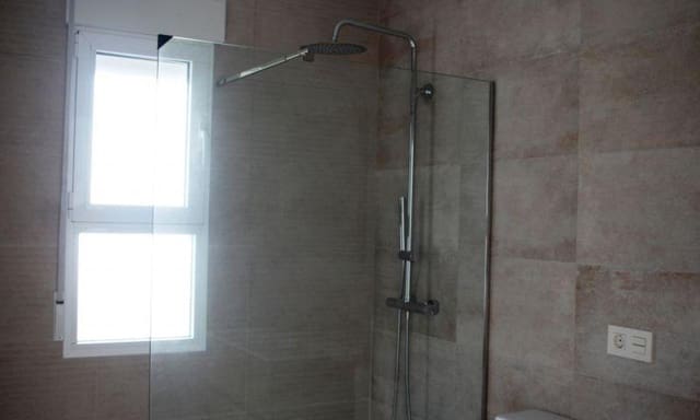 3 chambre Villa/Maison à vendre à La Romana avec piscine - 360 000 € (Ref: 8213541)