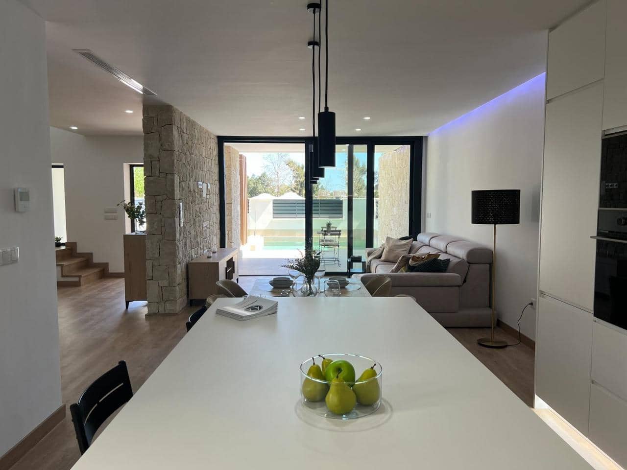 3 soveværelse Byhus til salg i Dolores med swimmingpool - € 295.000 (Ref: 8230222)