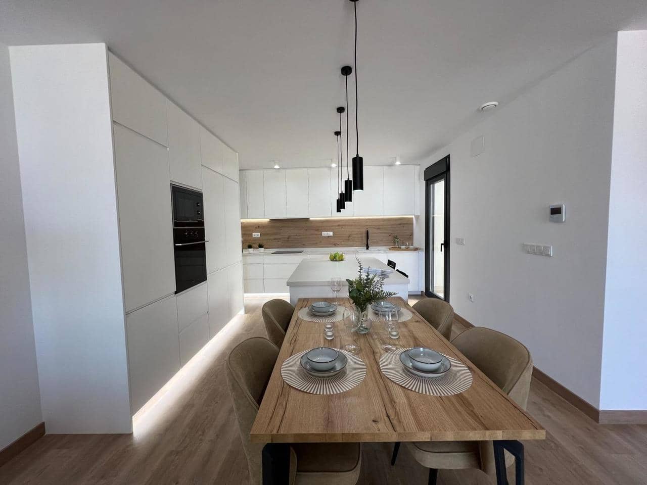 3 soveværelse Byhus til salg i Dolores med swimmingpool - € 295.000 (Ref: 8230222)