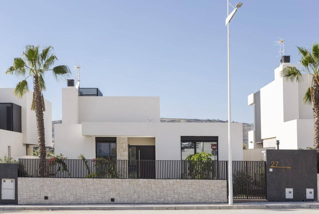 3 soverom Villa til salgs i Algorfa med svømmebasseng garasje - € 1 600 000 (Ref: 8233582)
