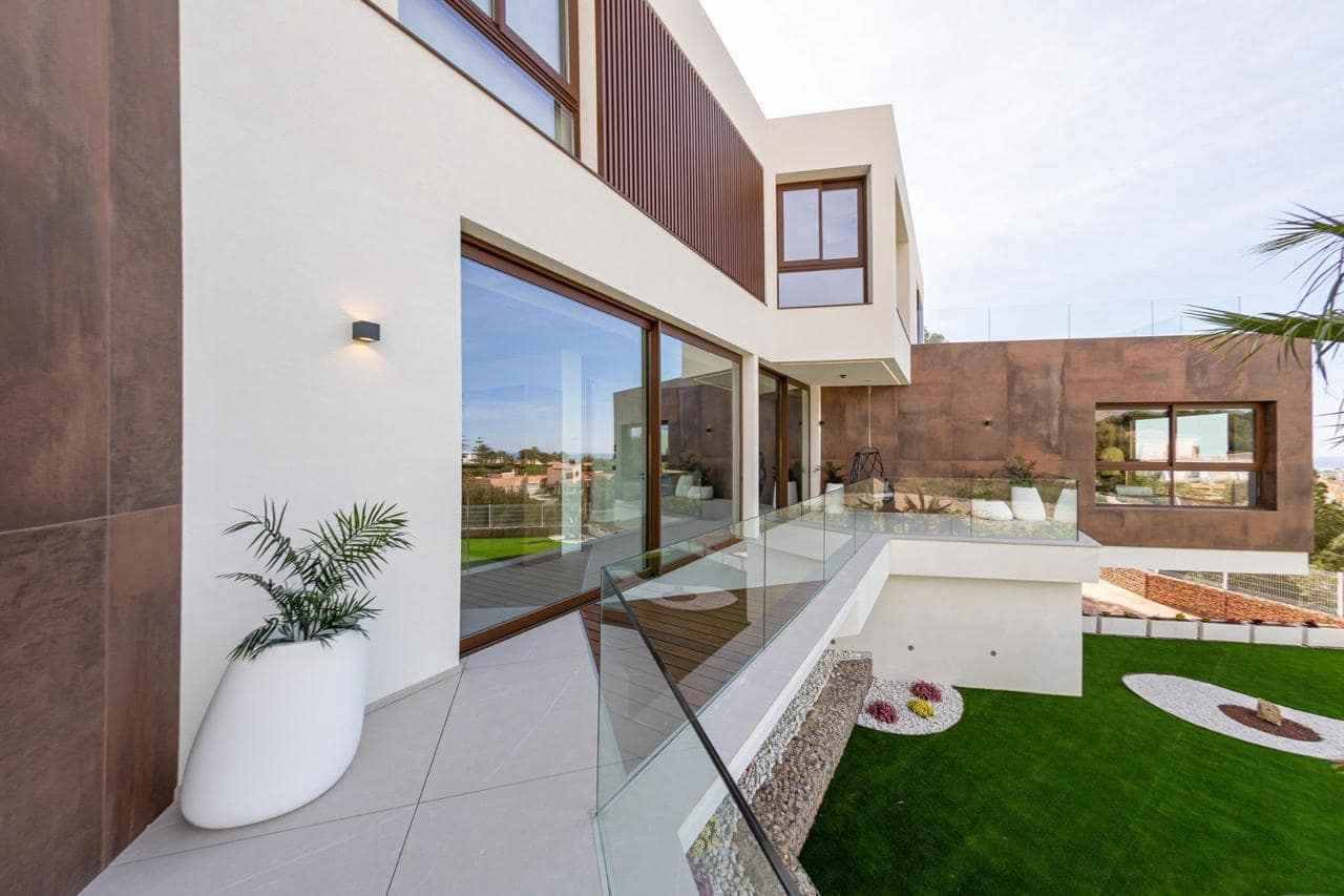 5 soveværelse Villa til salg i Benidorm med swimmingpool garage - € 2.825.000 (Ref: 8271600)
