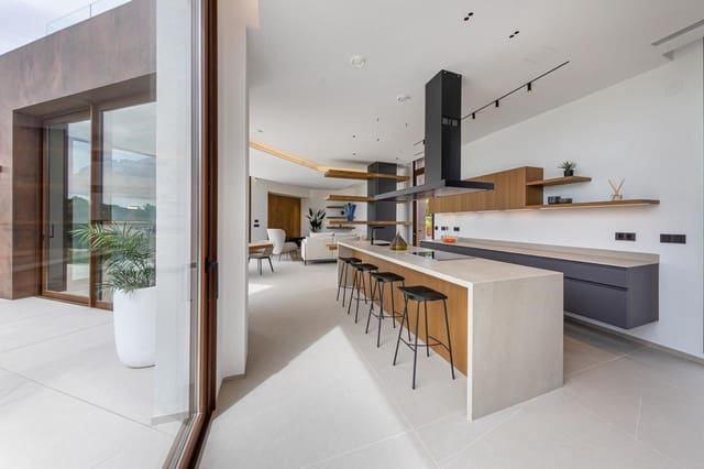 5 soveværelse Villa til salg i Levante Alto, Benidorm med swimmingpool garage - € 2.825.000 (Ref: 8271600)