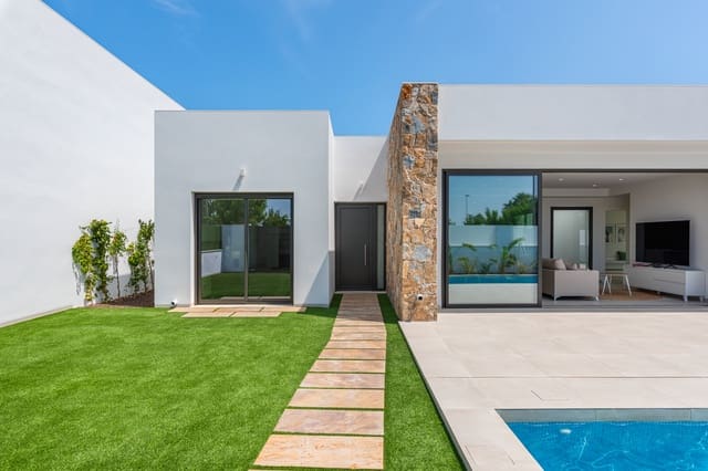 3 soveværelse Villa til salg i Lo Pagan, San Pedro del Pinatar med swimmingpool garage - € 549.900 (Ref: 8288262)