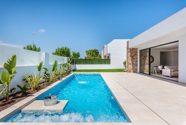 3 soveværelse Villa til salg i Lo Pagan, San Pedro del Pinatar med swimmingpool garage - € 549.900 (Ref: 8288262)