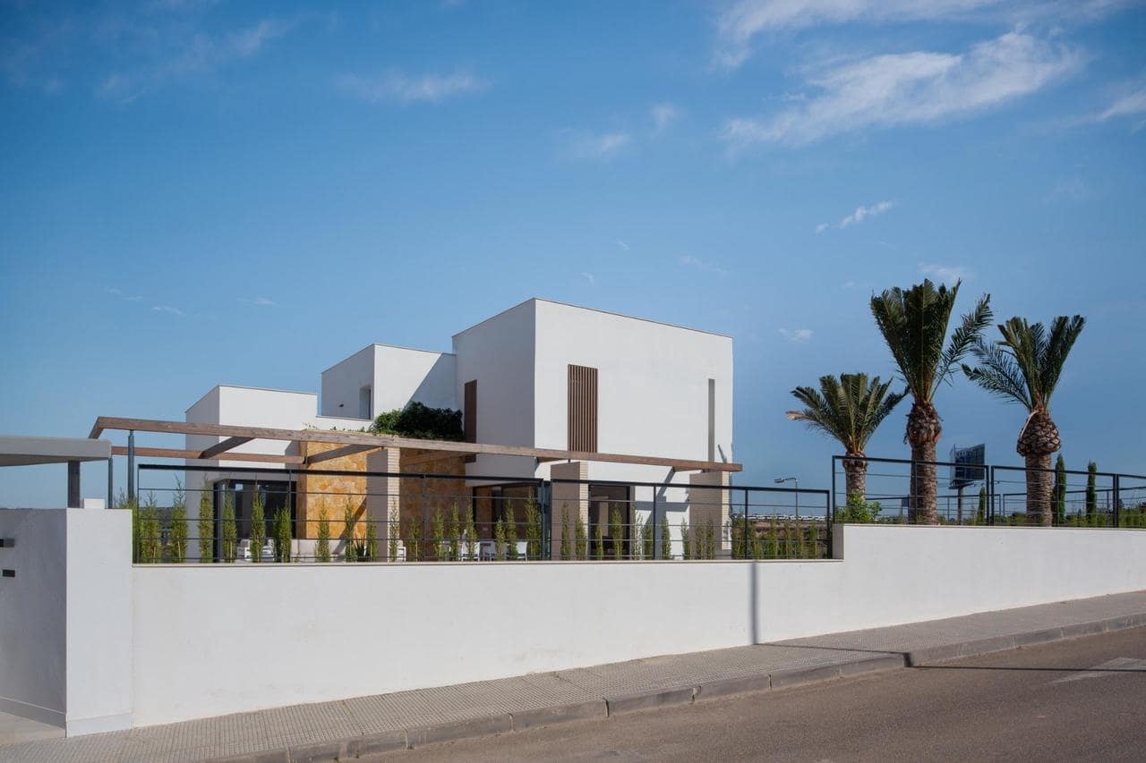 4 bedroom Villa for sale in Orihuela Costa with pool garage - € 1,390,000 (Ref: 8301327)