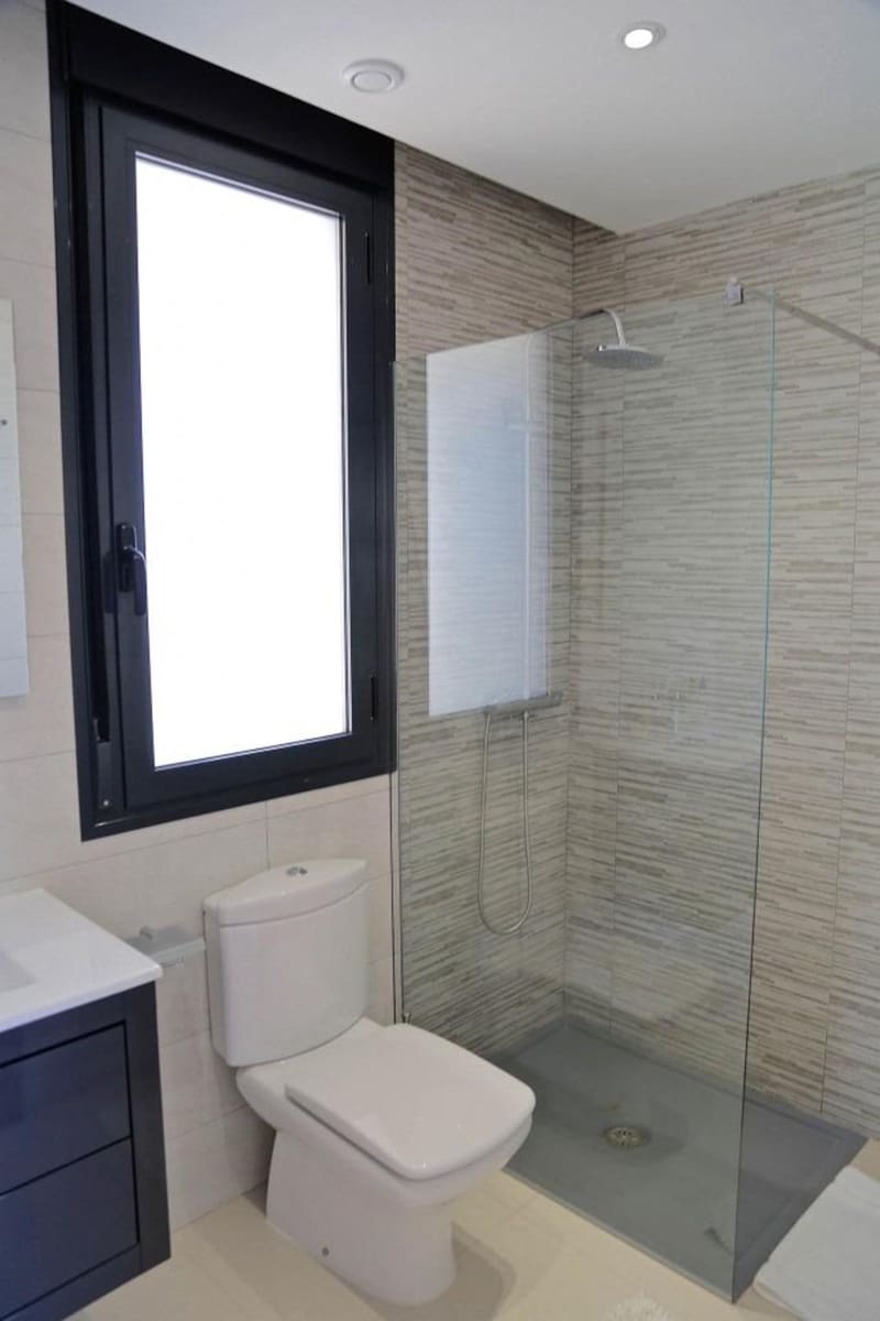 Chalet de 3 habitaciones en Orihuela Costa en venta con piscina - 995.000 € (Ref: 8301328)