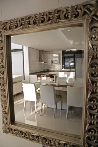 Chalet de 3 habitaciones en Dehesa de Campoamor, Orihuela en venta con piscina - 995.000 € (Ref: 8301328)