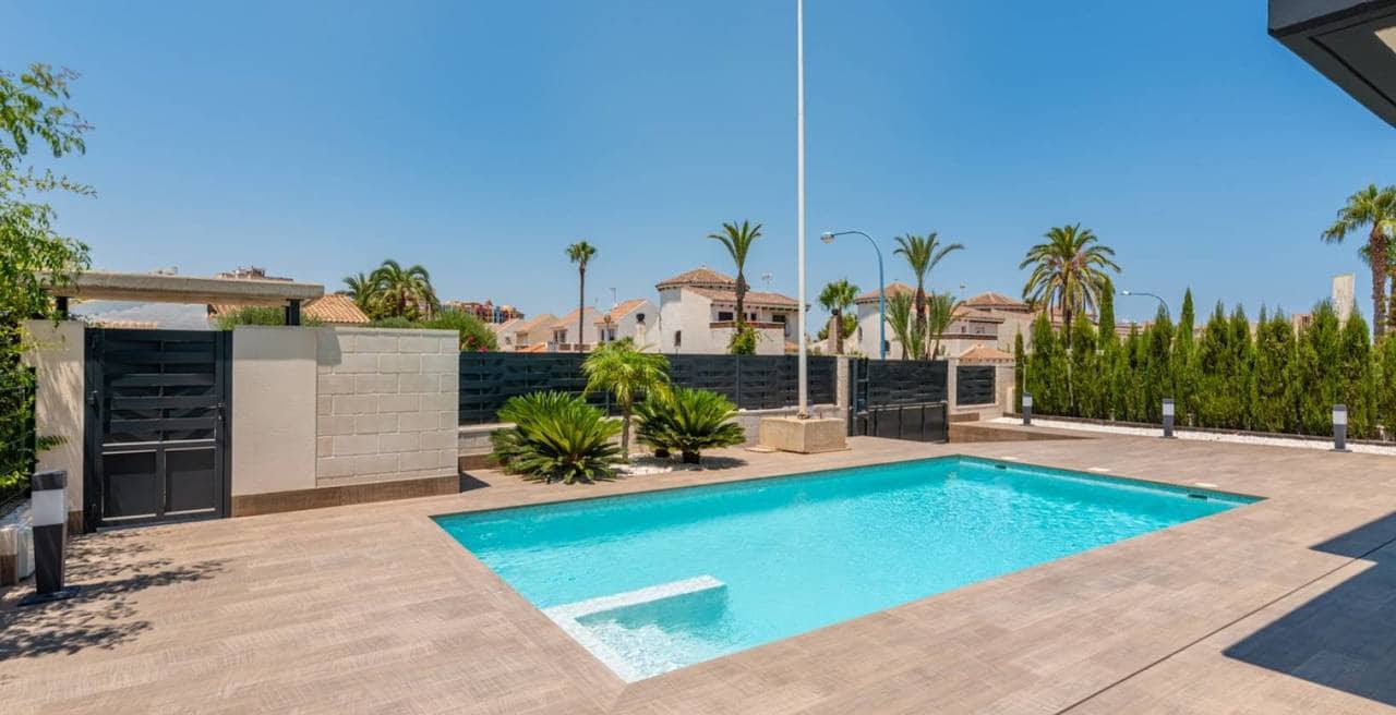 3 chambre Villa/Maison à vendre à Playa Honda avec piscine - 495 950 € (Ref: 8319412)