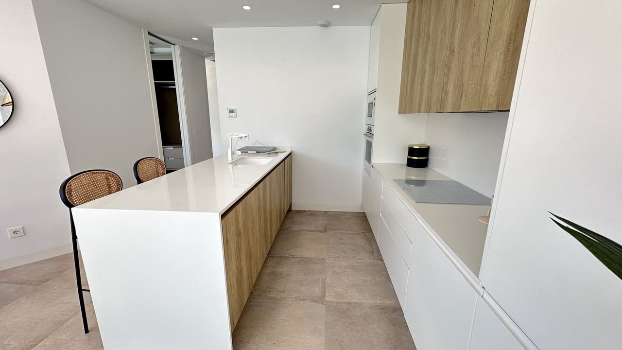 3 soveværelse Villa til salg i Los Altos med swimmingpool garage - € 489.000 (Ref: 8335646)
