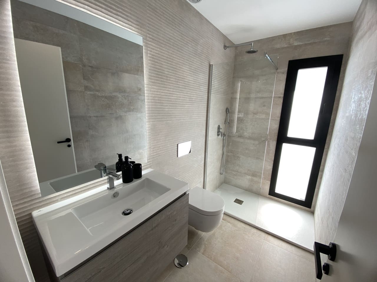 3 soveværelse Villa til salg i Los Altos med swimmingpool garage - € 489.000 (Ref: 8335646)