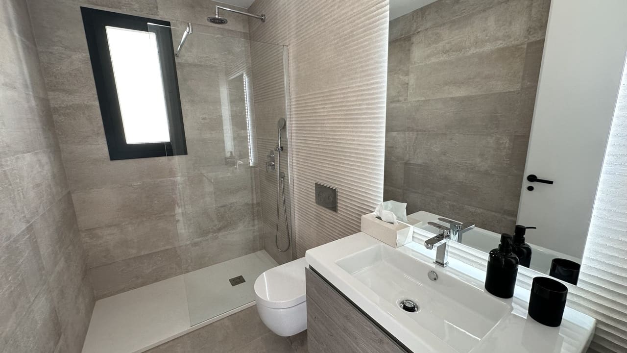 3 soveværelse Villa til salg i Los Altos med swimmingpool garage - € 489.000 (Ref: 8335646)