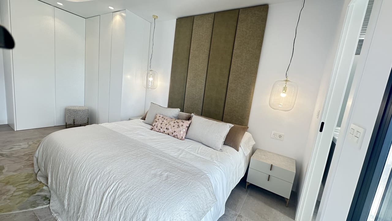 3 soveværelse Villa til salg i Los Altos med swimmingpool garage - € 489.000 (Ref: 8335646)