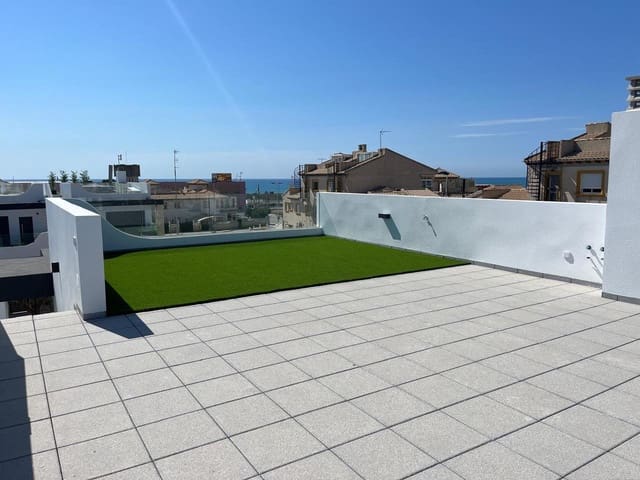 2 makuuhuone Kattohuoneisto myytävänä paikassa Punta Prima, Torrevieja mukana uima-altaan 
autotalli - 309 000 € (Ref: 8338388)