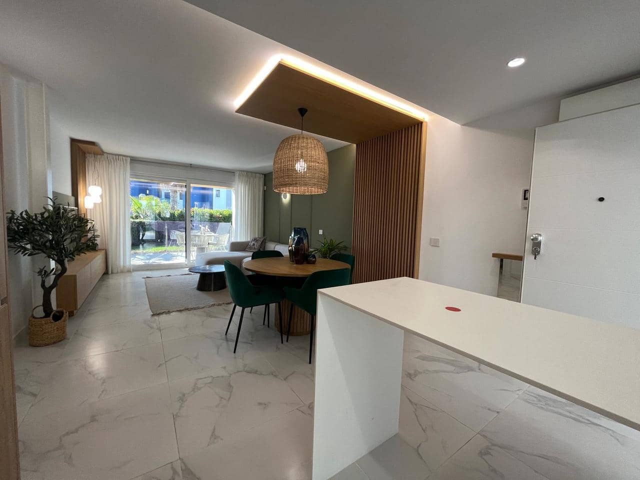 2 bedroom Apartment for sale in Punta Prima with pool garage - € 324,000 (Ref: 8341863)