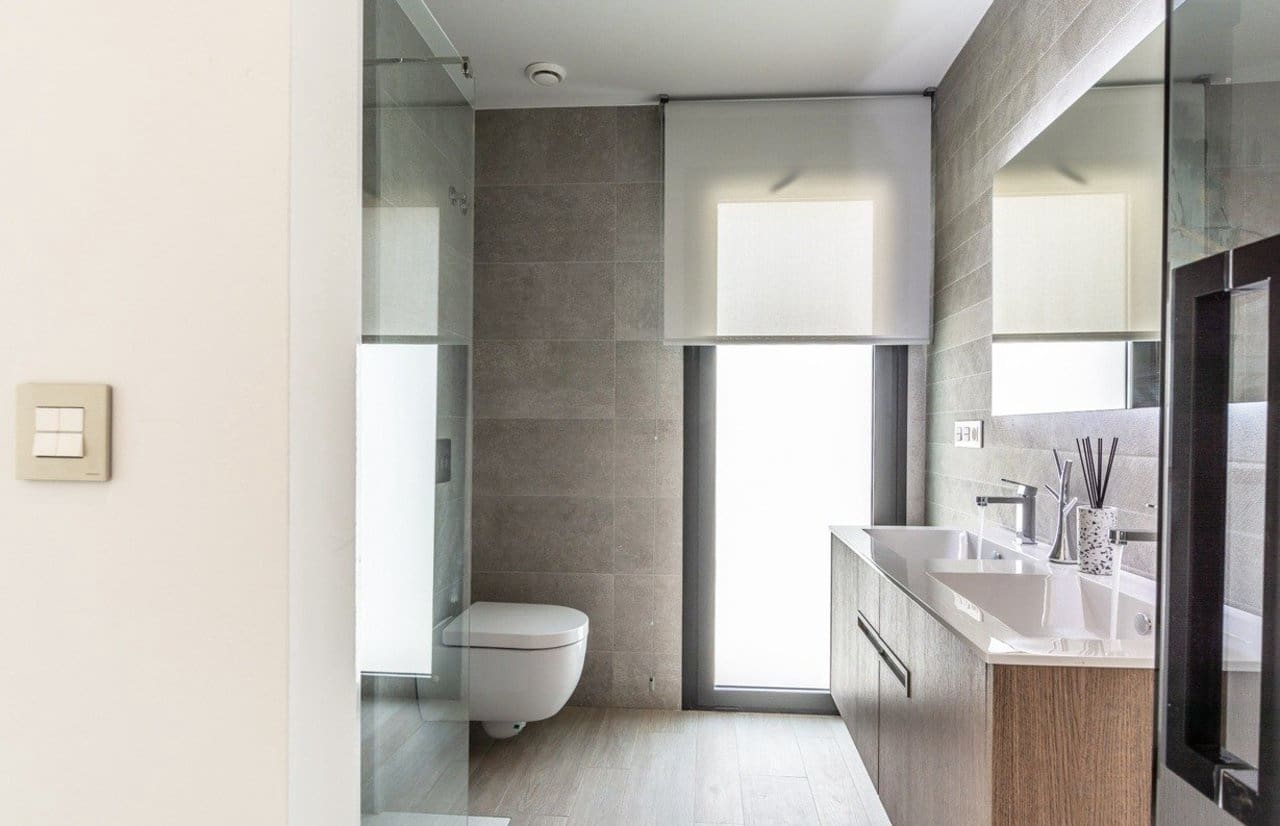 4 bedroom Villa for sale in Finestrat with pool - € 875,000 (Ref: 8347839)