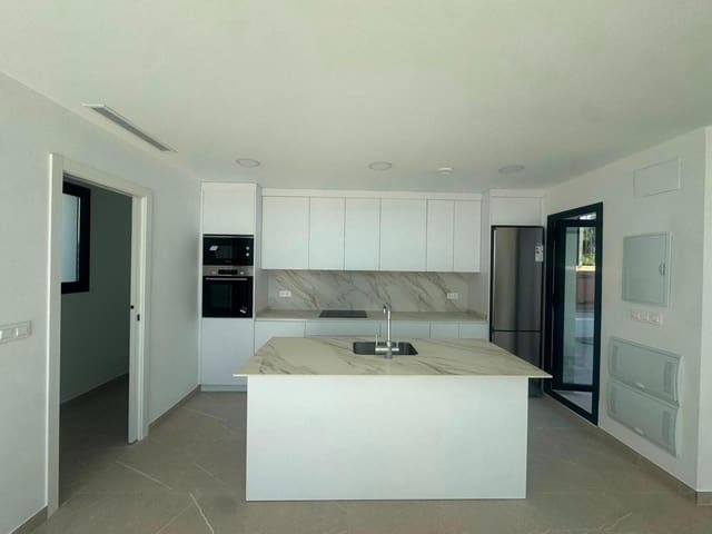 3 soveværelse Villa til salg i Condado de Alhama, Alhama de Murcia med swimmingpool garage - € 345.000 (Ref: 8349027)