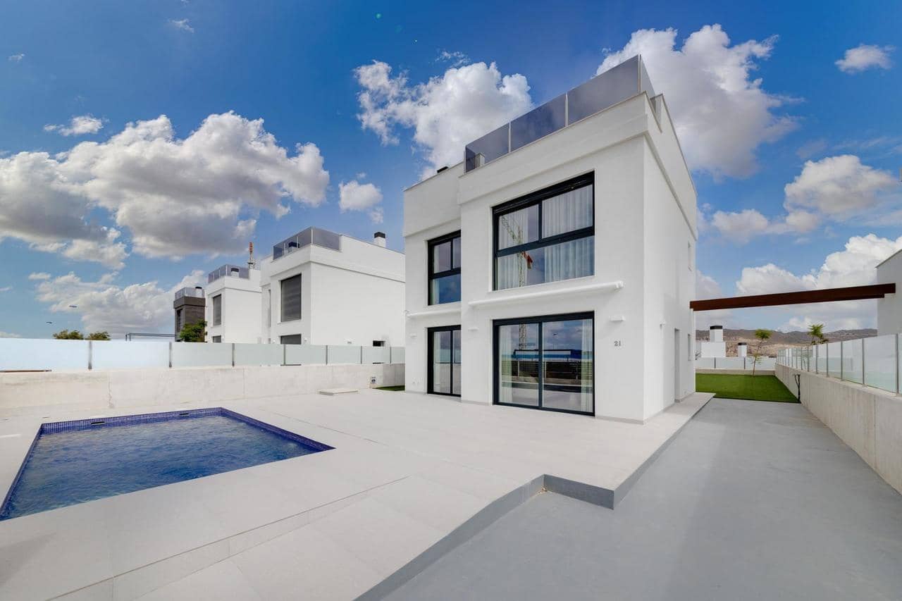 Chalet de 3 habitaciones en Muchamiel / Mutxamel en venta con piscina - 450.000 € (Ref: 8413438)