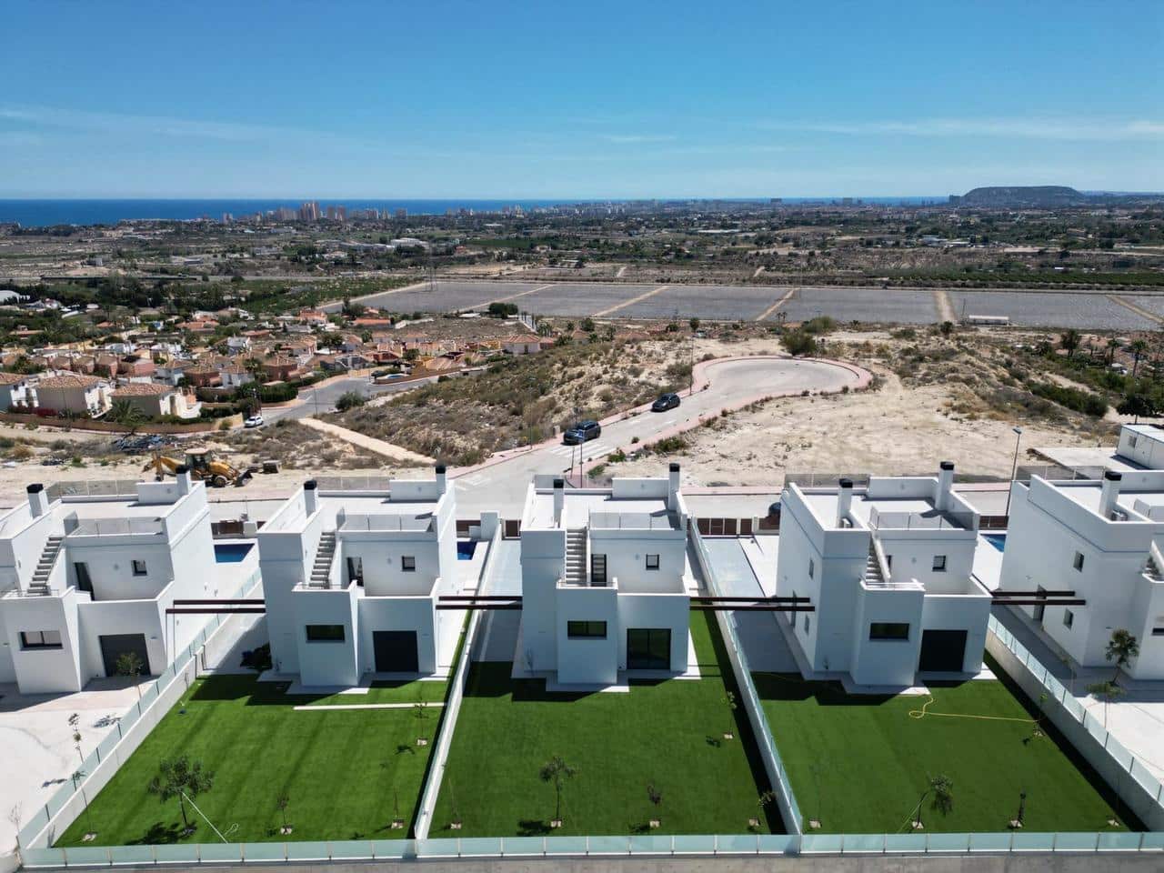Chalet de 3 habitaciones en Muchamiel / Mutxamel en venta con piscina - 450.000 € (Ref: 8413438)