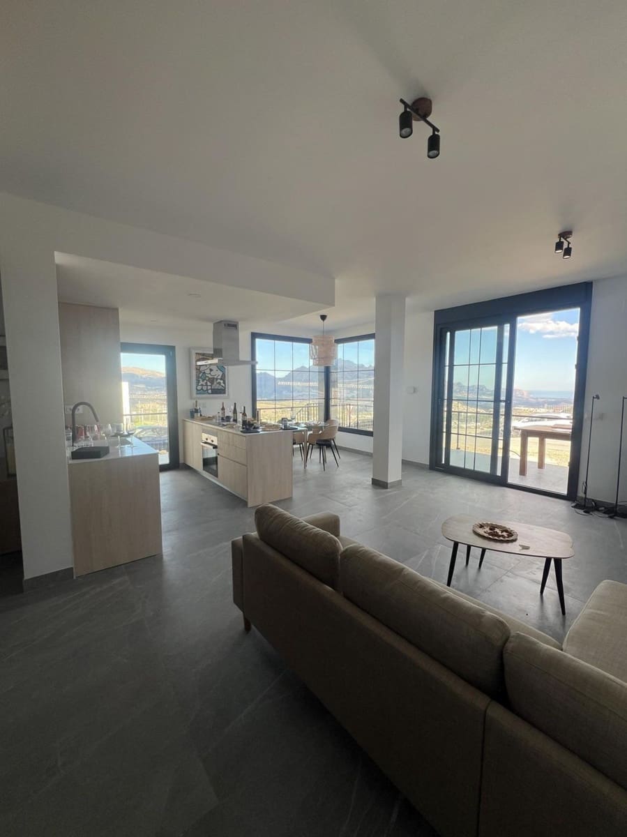 3 Zimmer Villa zu verkaufen in Polop mit Pool - 563.160 € (Ref: 8415229)