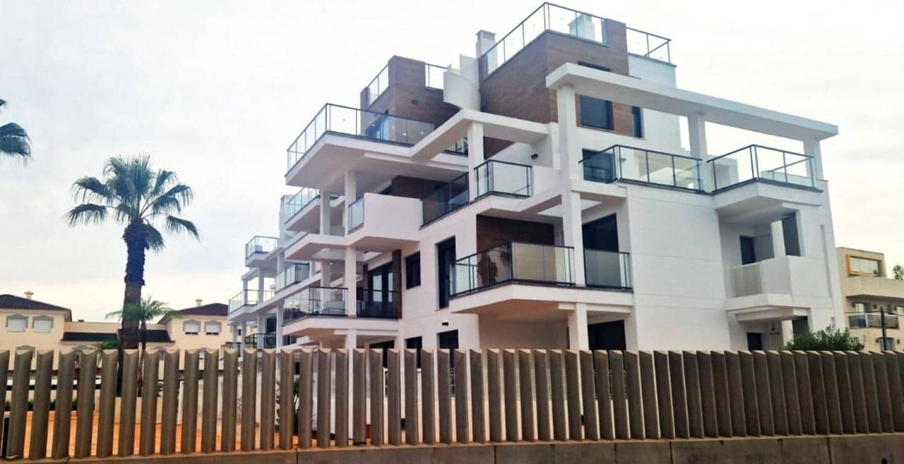 Ático de 3 habitaciones en Dénia en venta con piscina garaje - 489.000 € (Ref: 8416558)