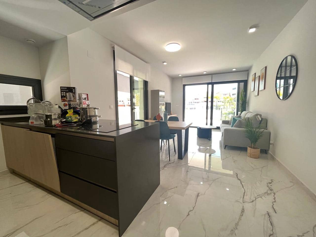 2 soverom Leilighet til salgs i Playa Flamenca med svømmebasseng garasje - € 359 000 (Ref: 8448942)