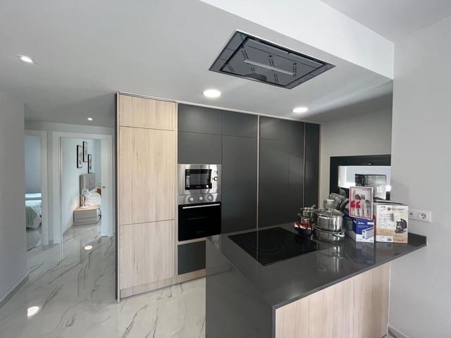 2 soverom Leilighet til salgs i Playa Flamenca, Orihuela med svømmebasseng garasje - € 359 000 (Ref: 8448942)