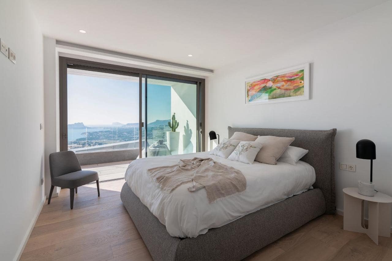 4 bedroom Villa for sale in Benitachell / Benitatxell with pool garage - € 2,950,000 (Ref: 8486600)