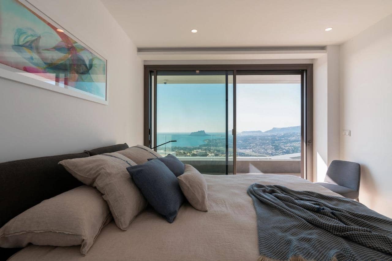 4 bedroom Villa for sale in Benitachell / Benitatxell with pool garage - € 2,950,000 (Ref: 8486600)