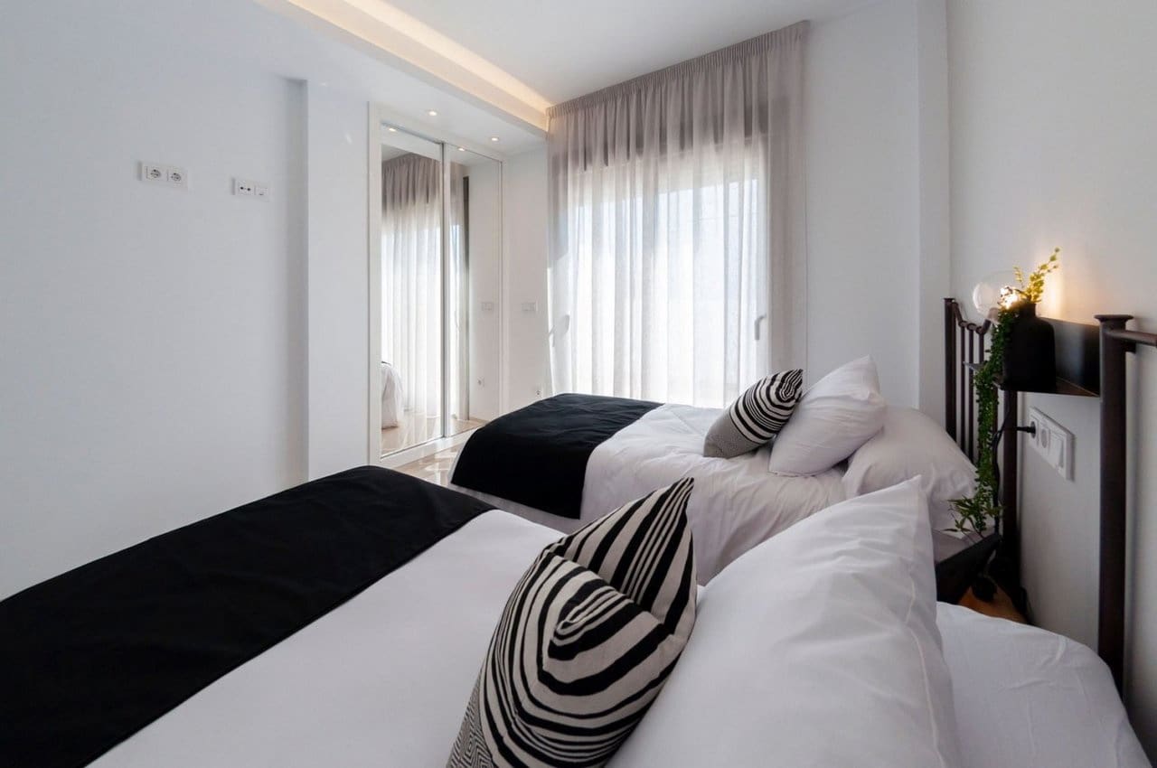 3 soverom Villa til salgs i Los Alcazares med svømmebasseng garasje - € 548 021 (Ref: 8525063)