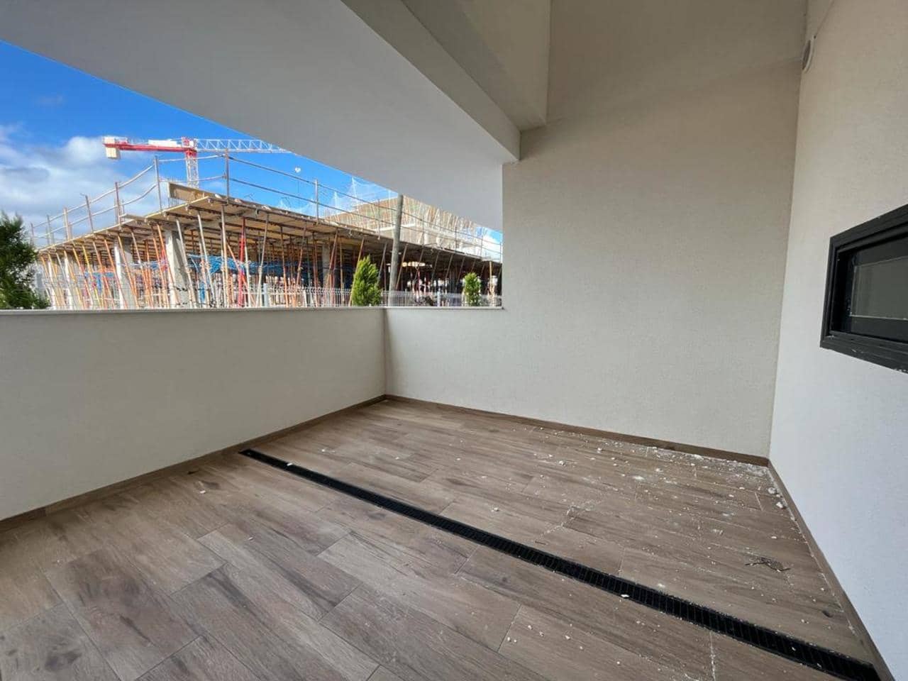 2 makuuhuone Huoneisto myytävänä paikassa Los Alcazares mukana uima-altaan 
autotalli - 219 000 € (Ref: 8525066)