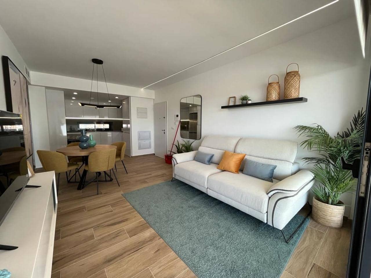 2 makuuhuone Huoneisto myytävänä paikassa Los Alcazares mukana uima-altaan 
autotalli - 219 000 € (Ref: 8525066)