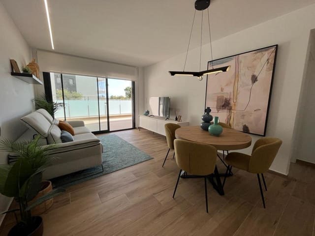 2 makuuhuone Huoneisto myytävänä paikassa Centro, Los Alcázares mukana uima-altaan 
autotalli - 219 000 € (Ref: 8525066)