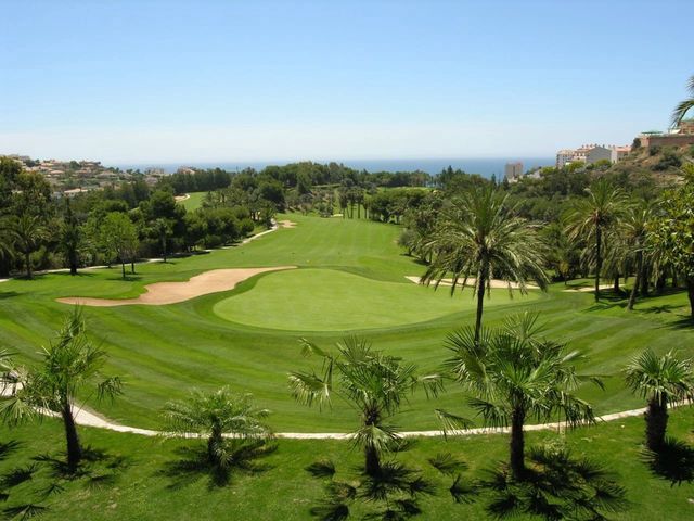 2 Zimmer Penthouse zu verkaufen in Solymar, Benalmádena mit Pool - 825.000 € (Ref: 8571001)