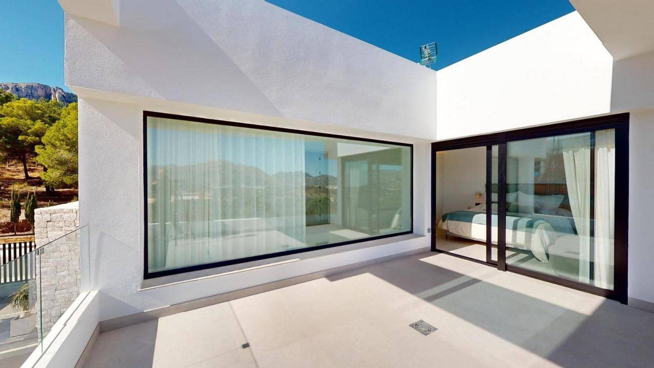 3 Zimmer Villa zu verkaufen in Polop mit Pool Garage - 985.000 € (Ref: 8576751)