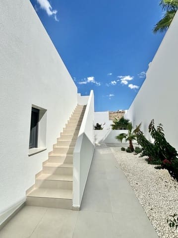 3 soveværelse Villa til salg i Benijófar med swimmingpool - € 478.732 (Ref: 8589789)