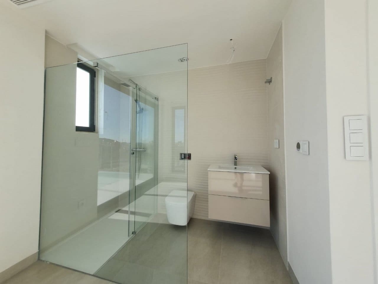 3 quarto Moradia para venda em Finestrat com piscina garagem - 650 000 € (Ref: 8589792)