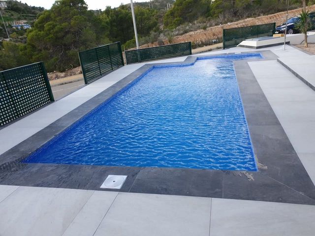 3 quarto Moradia para venda em Finestrat Pueblo, Finestrat com piscina garagem - 650 000 € (Ref: 8589792)
