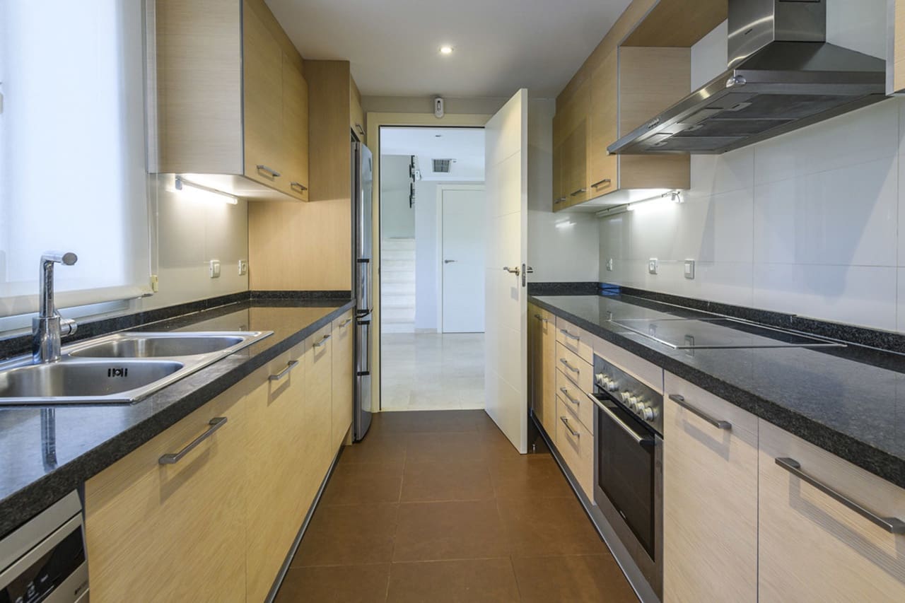 3 bedroom Villa for sale in Las Colinas Golf with pool garage - € 595,000 (Ref: 8594272)
