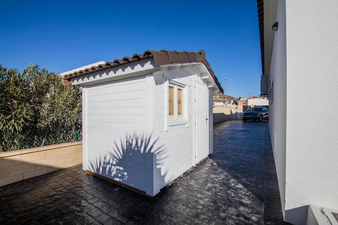 3 soverom Villa til salgs i Pinoso med svømmebasseng - € 295 000 (Ref: 8598081)