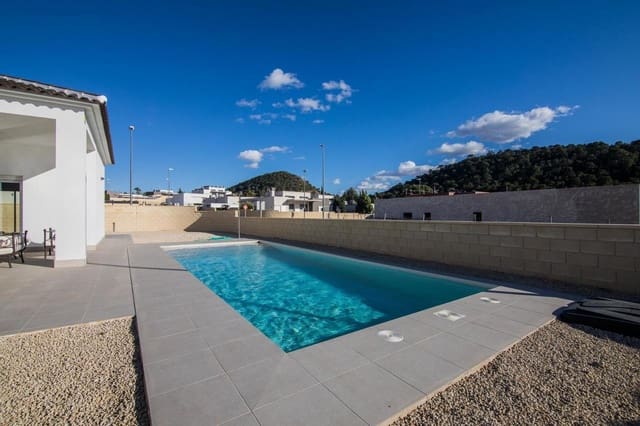 3 soveværelse Villa til salg i Pinoso med swimmingpool - € 295.000 (Ref: 8598081)
