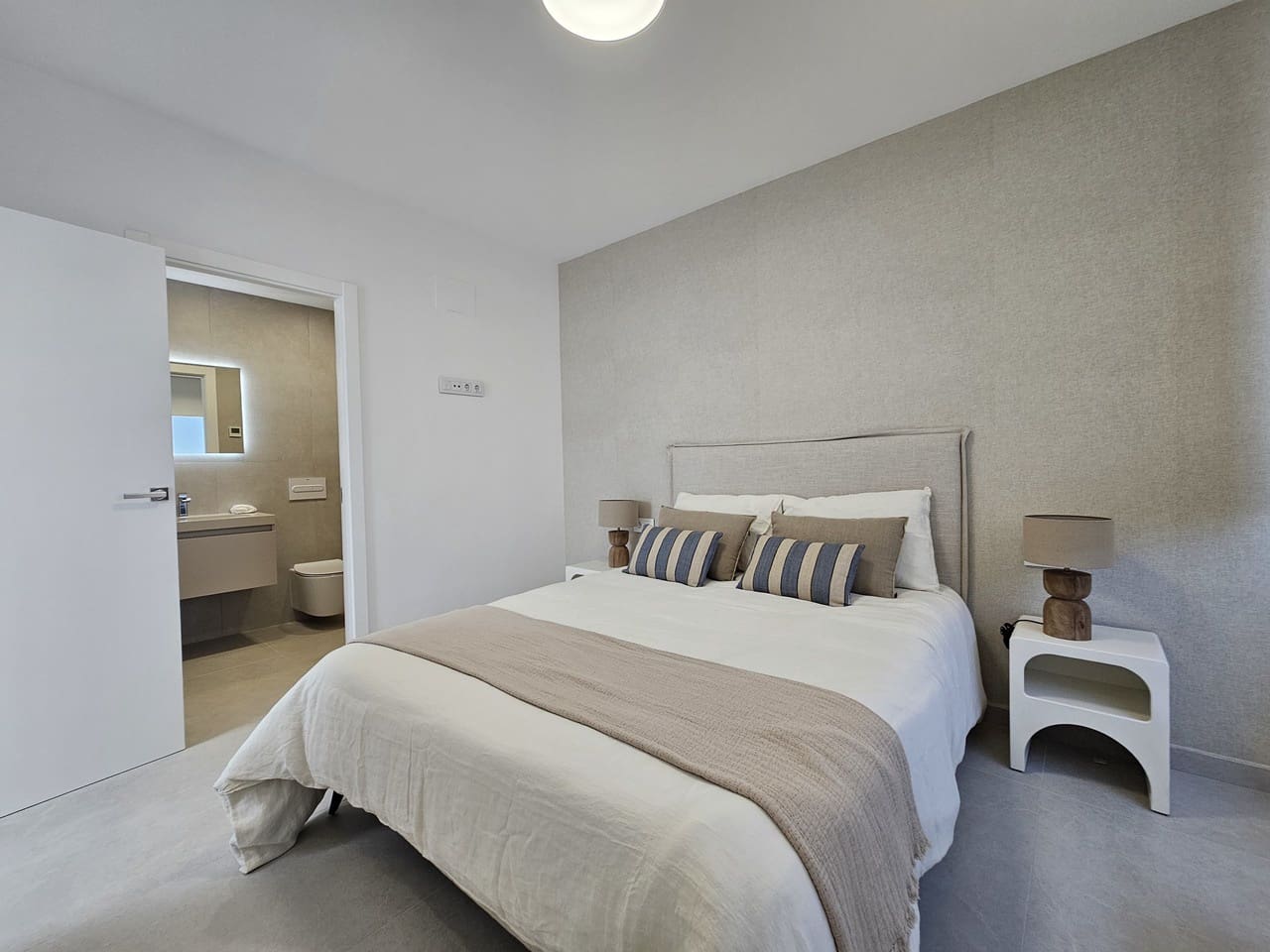 3 slaapkamer Villa te koop in Dehesa de Campoamor met zwembad - € 488.000 (Ref: 8602164)