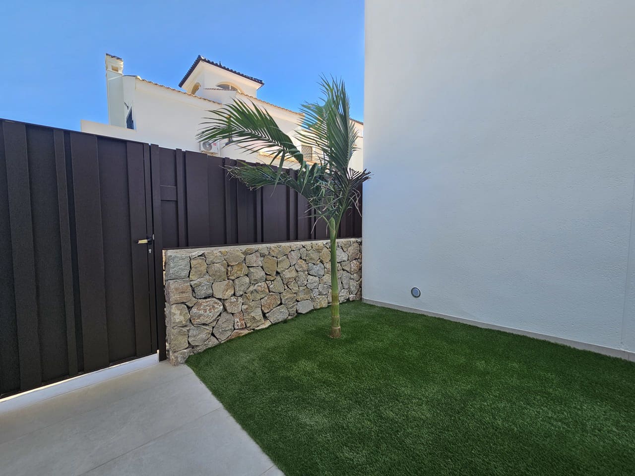 3 slaapkamer Villa te koop in Dehesa de Campoamor met zwembad - € 488.000 (Ref: 8602164)