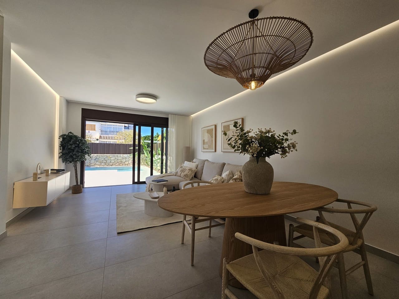 3 slaapkamer Villa te koop in Dehesa de Campoamor met zwembad - € 488.000 (Ref: 8602164)