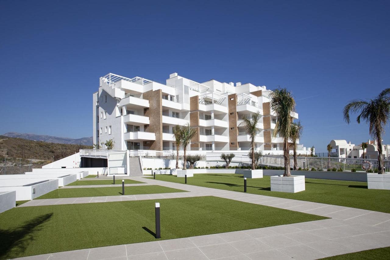3 quarto Penthouse para venda em Torrox-Costa com piscina - 480 000 € (Ref: 8609522)
