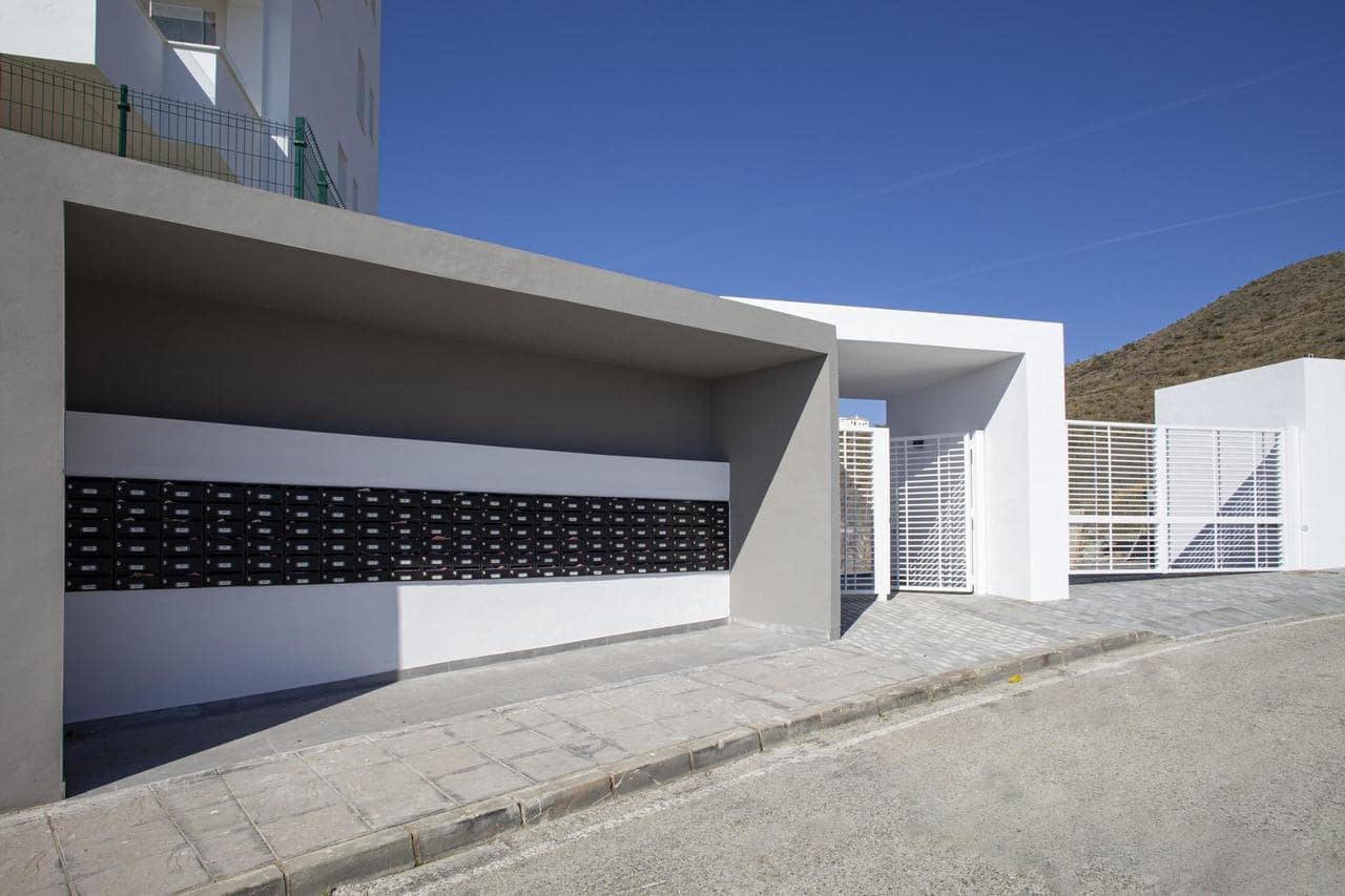 3 soverom Penthouse til salgs i Torrox-Costa med svømmebasseng - € 480 000 (Ref: 8609523)