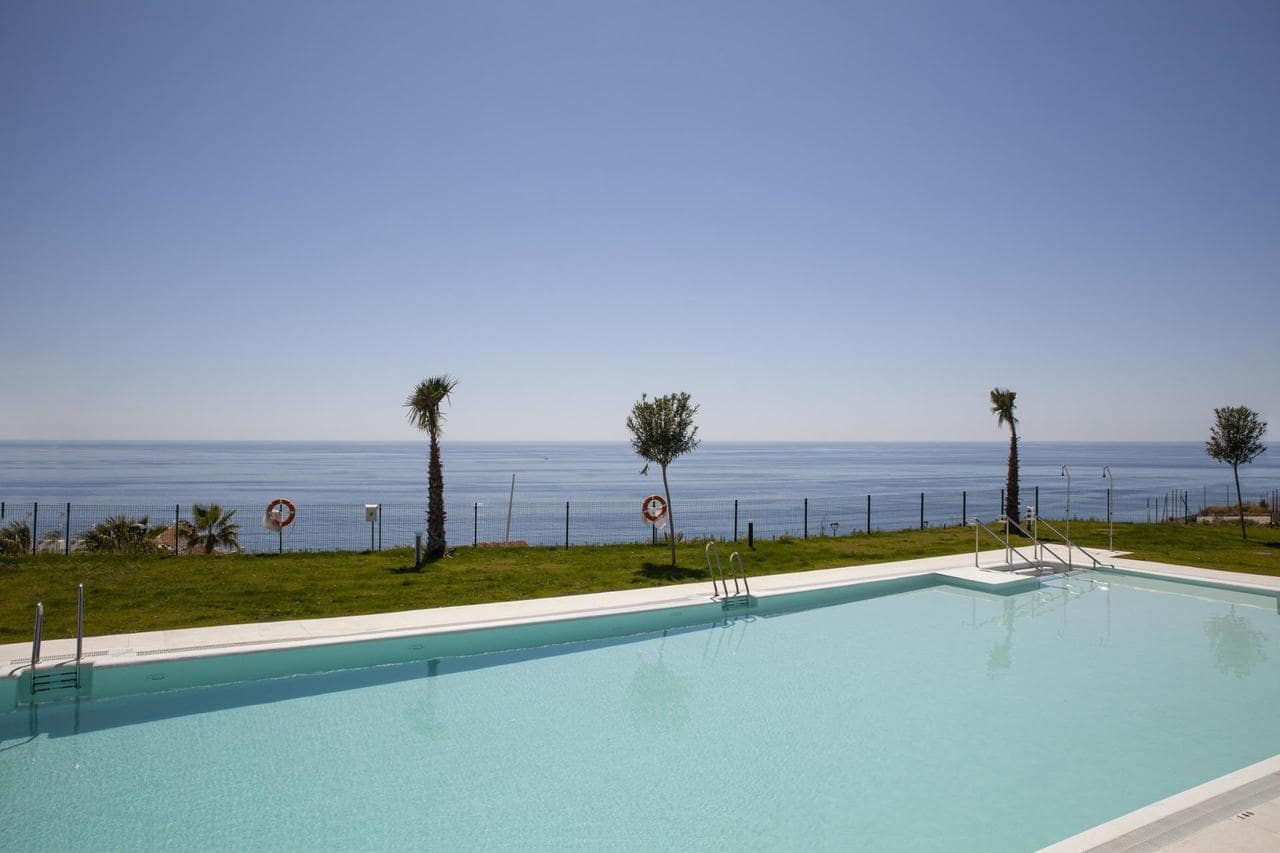 3 soverom Penthouse til salgs i Torrox-Costa med svømmebasseng - € 480 000 (Ref: 8609523)