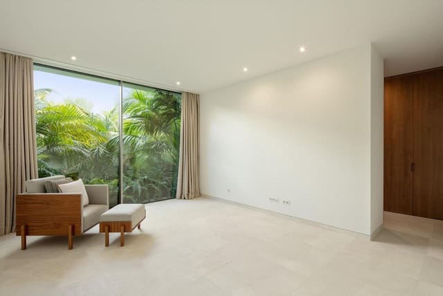 4 soverom Villa til salgs i Casares Pueblo, Casares med svømmebasseng - € 5 160 000 (Ref: 8611438)