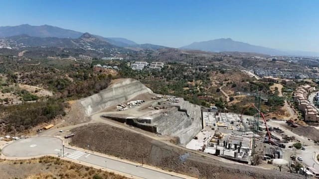 3 sypialnia Apartament na sprzedaż w New Golden Mile, Estepona z basenem - 1 648 710 € (Ref: 8612911)