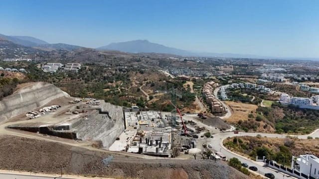 3 sypialnia Apartament na sprzedaż w New Golden Mile, Estepona z basenem - 1 648 710 € (Ref: 8612911)