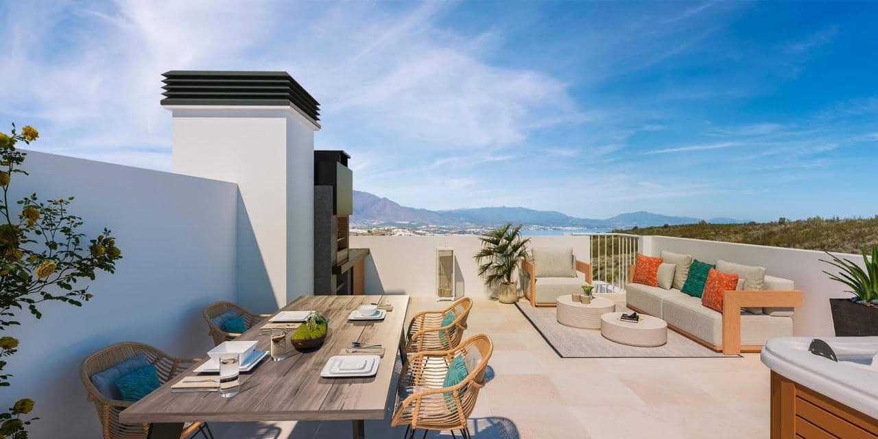 3 soveværelse Byhus til salg i Manilva med swimmingpool - € 562.750 (Ref: 8612950)